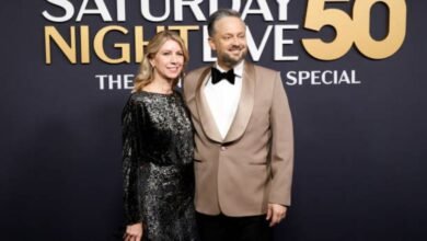 nate bargatze wife age difference