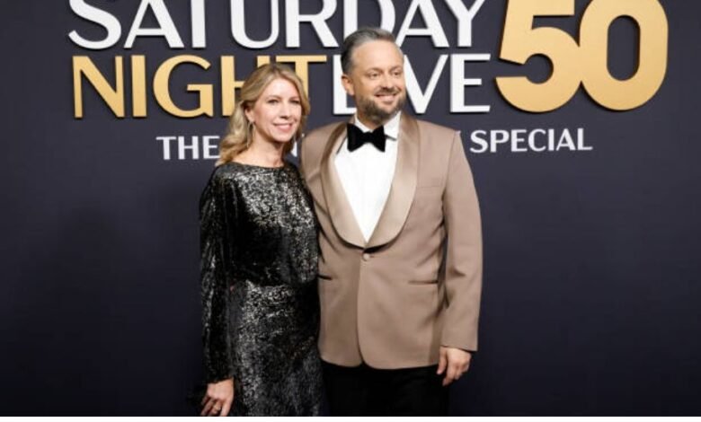 nate bargatze wife age difference