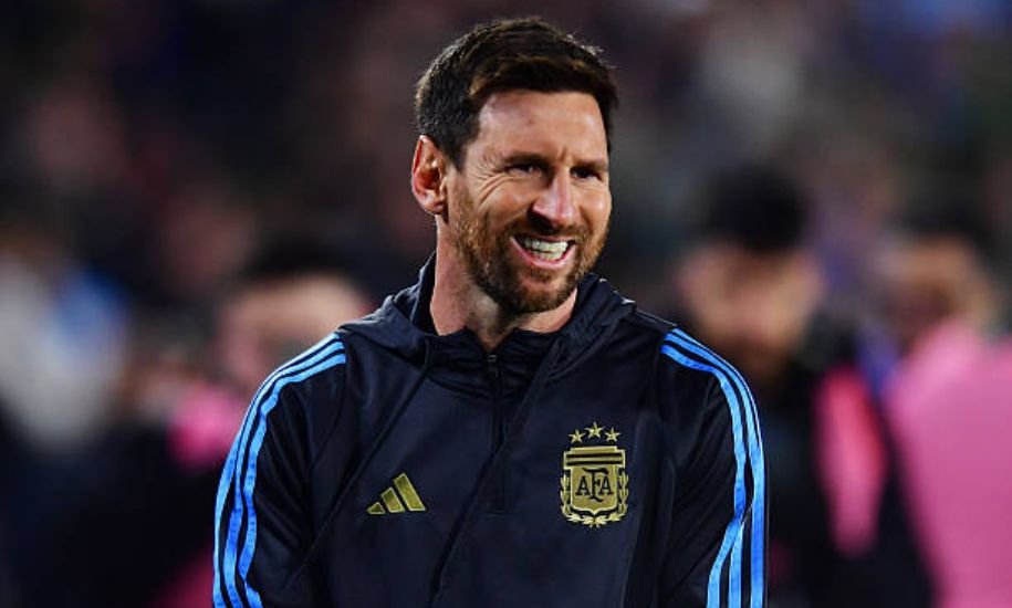 lionel messi salary
