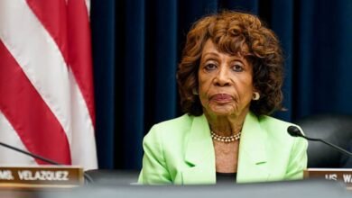 maxine waters net worth